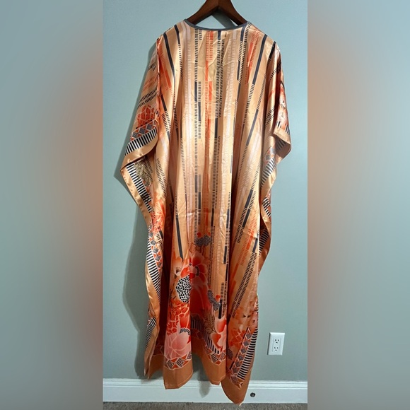 Up2date fashion caftan - Picture 6 of 6